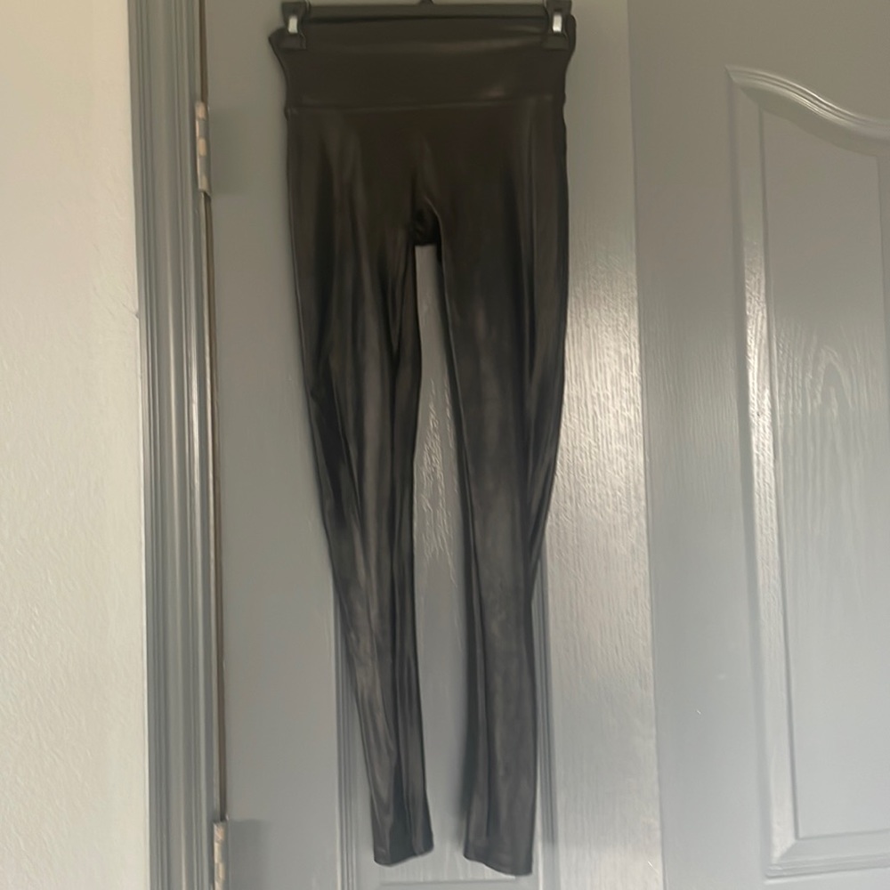 Spanx faux leather leggings. Size petite small